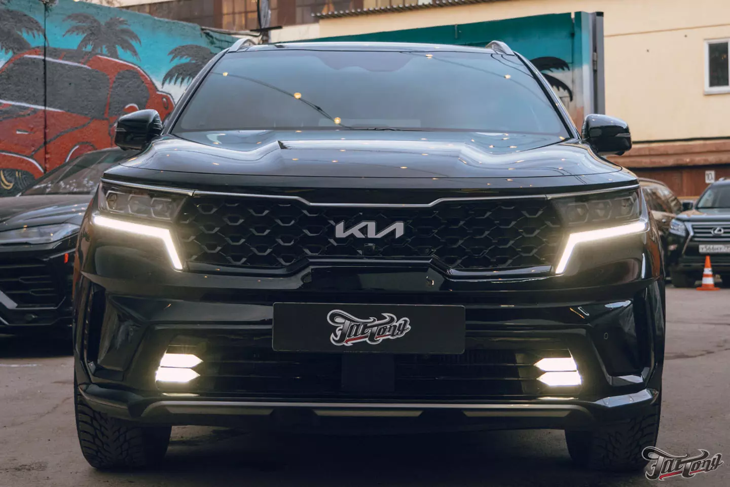 Частичная оклейка Kia Sorento полиуретаном